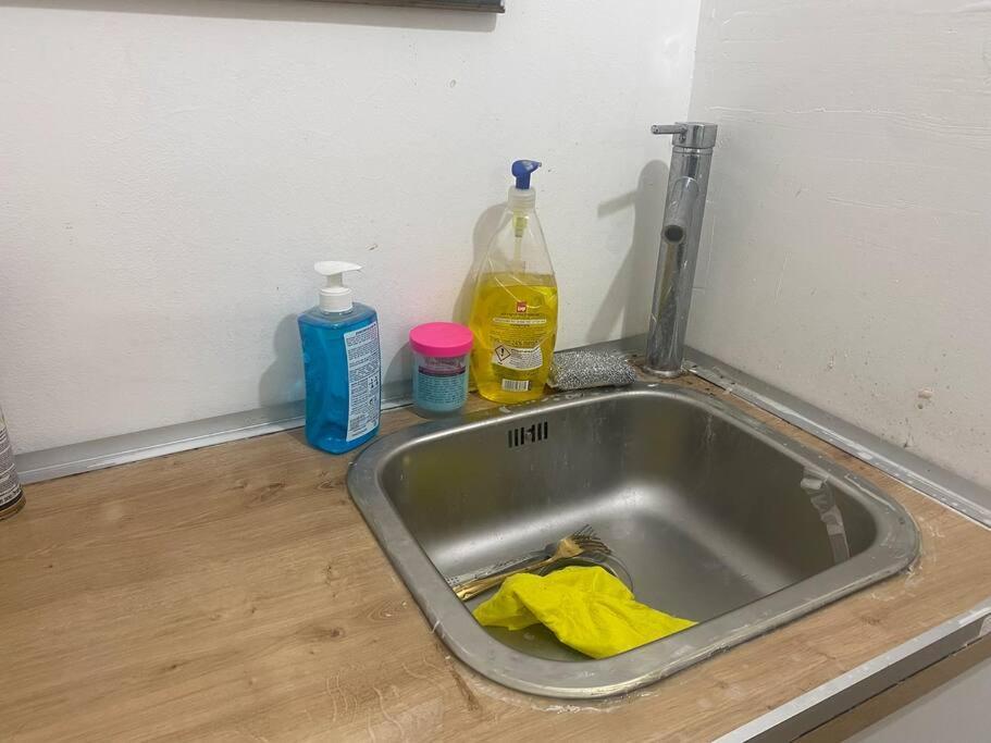 Sima Place Apartment Petach Tikva Luaran gambar